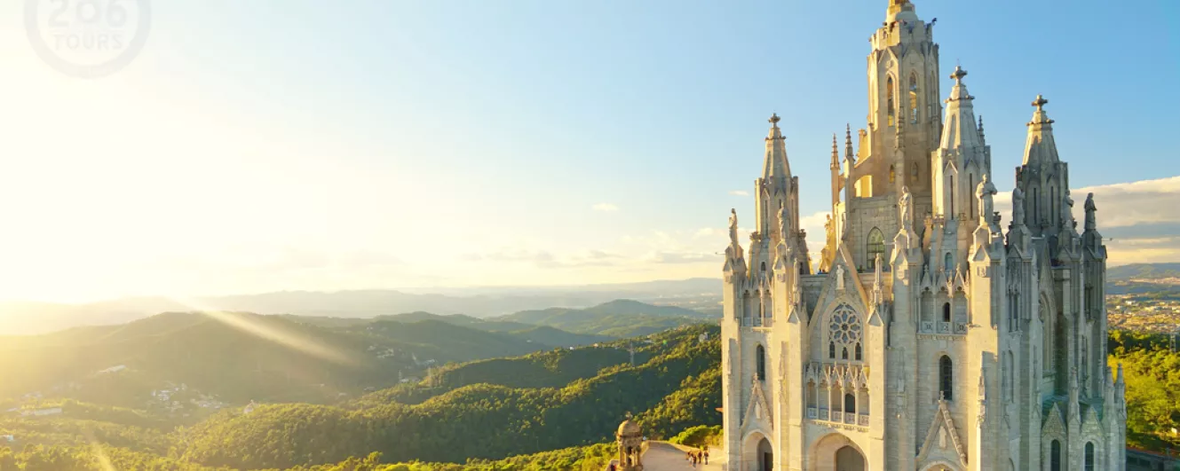 Temple Sacred Heard of Jesus, Barcelona, Spain